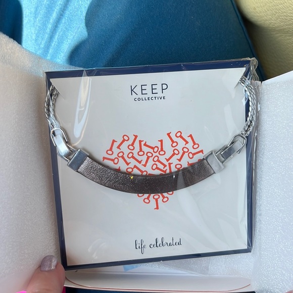 Keep collective reversible leather/chain necklace NEW IN BOX - Picture 1 of 5